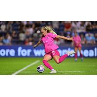 San Diego Wave FC's Makenzy Doniak in action