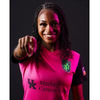 Amanda Allen in the Lexington Sporting Club pink kit